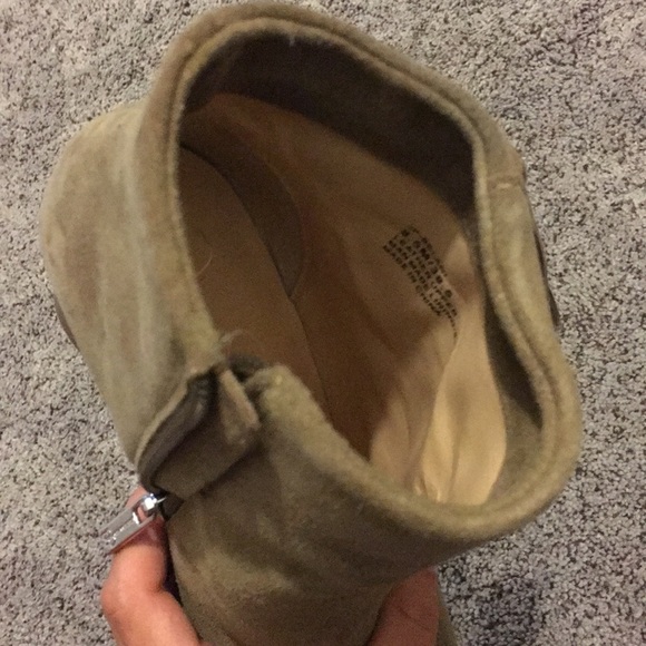 Booties - Picture 3 of 4